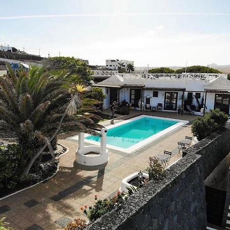 Oasis Surf House Apartamento Soo Exterior foto